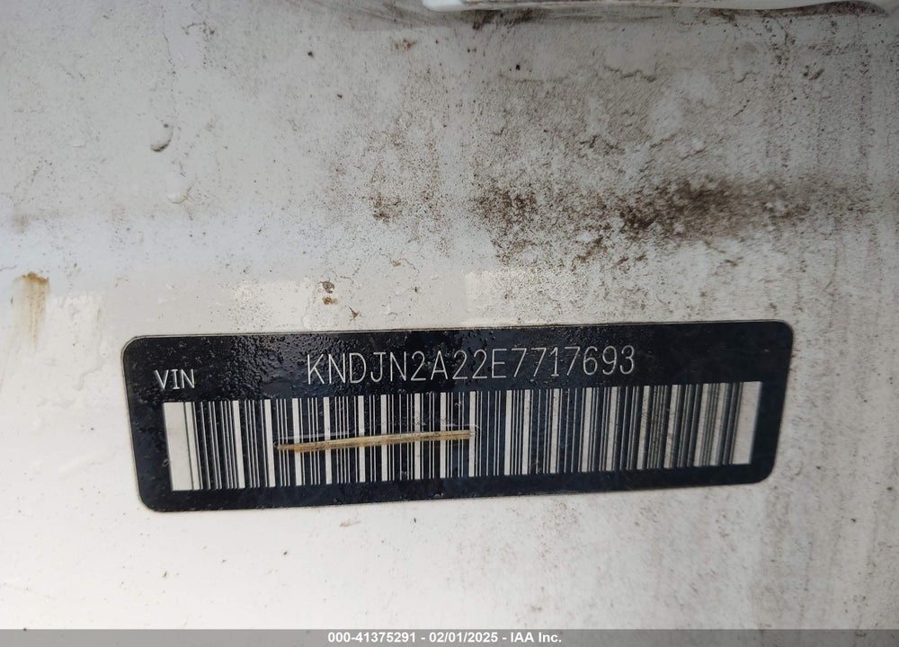 2014 KIA SOUL VIN: KNDJN2A22E7717693
