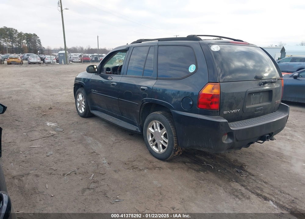 2006 GMC ENVOY DENALI VIN: 1GKET63M562212764
