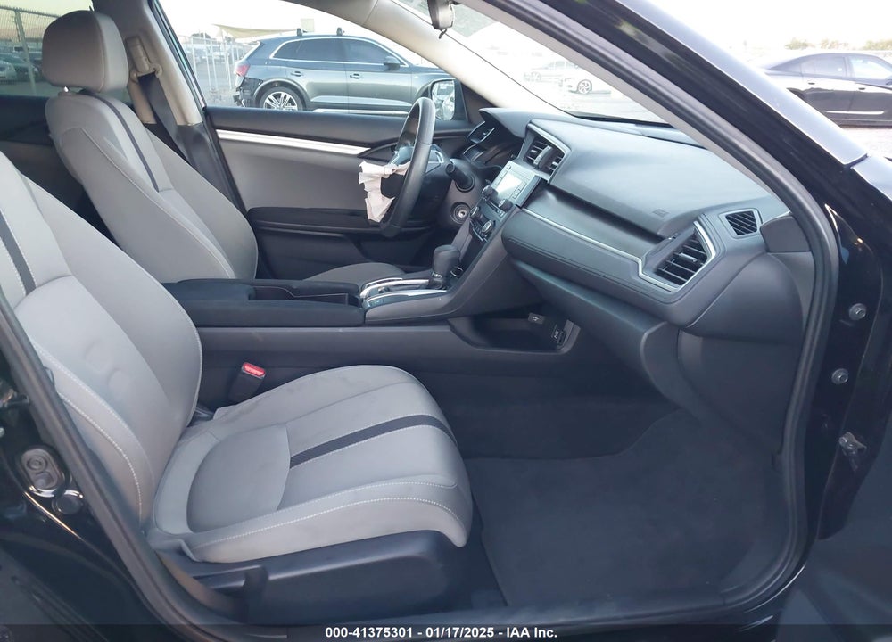 2019 HONDA CIVIC LX VIN: 2HGFC2F65KH507839