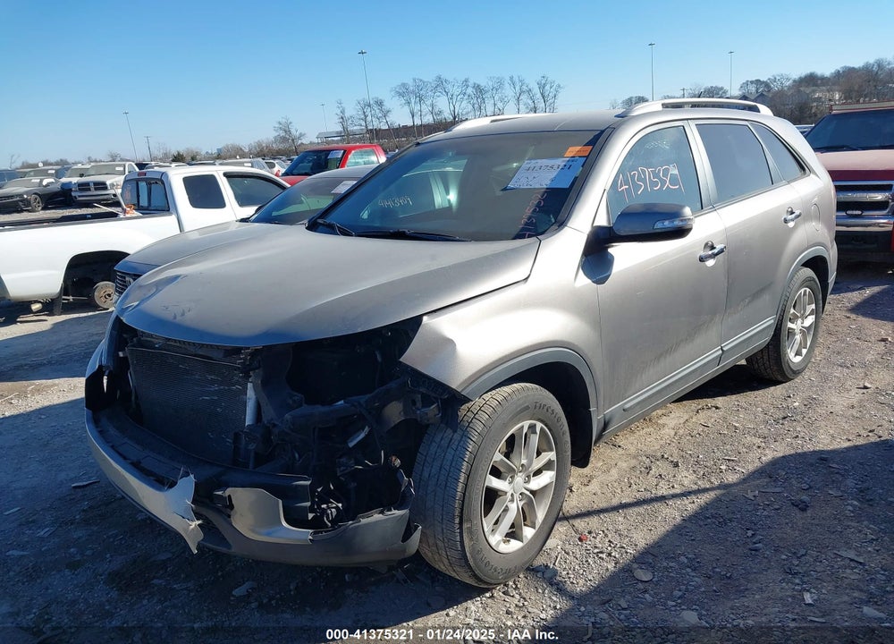 2014 KIA SORENTO LX VIN: 5XYKT4A68EG540322
