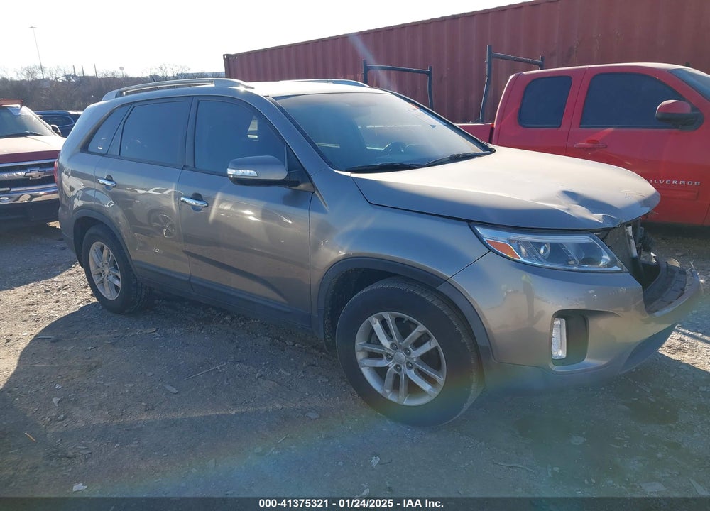2014 KIA SORENTO LX VIN: 5XYKT4A68EG540322