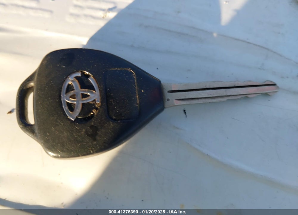 2009 TOYOTA CAMRY VIN: 4T1BE46K09U338638