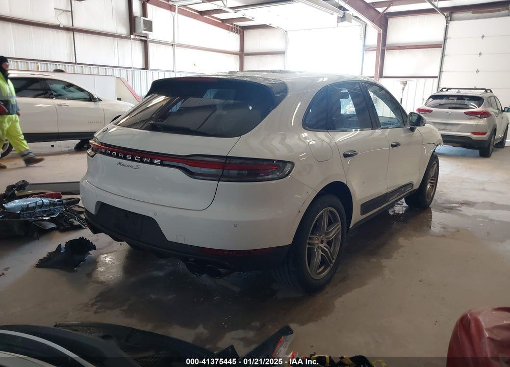 2020 PORSCHE MACAN S VIN: WP1AB2A54LLB35911