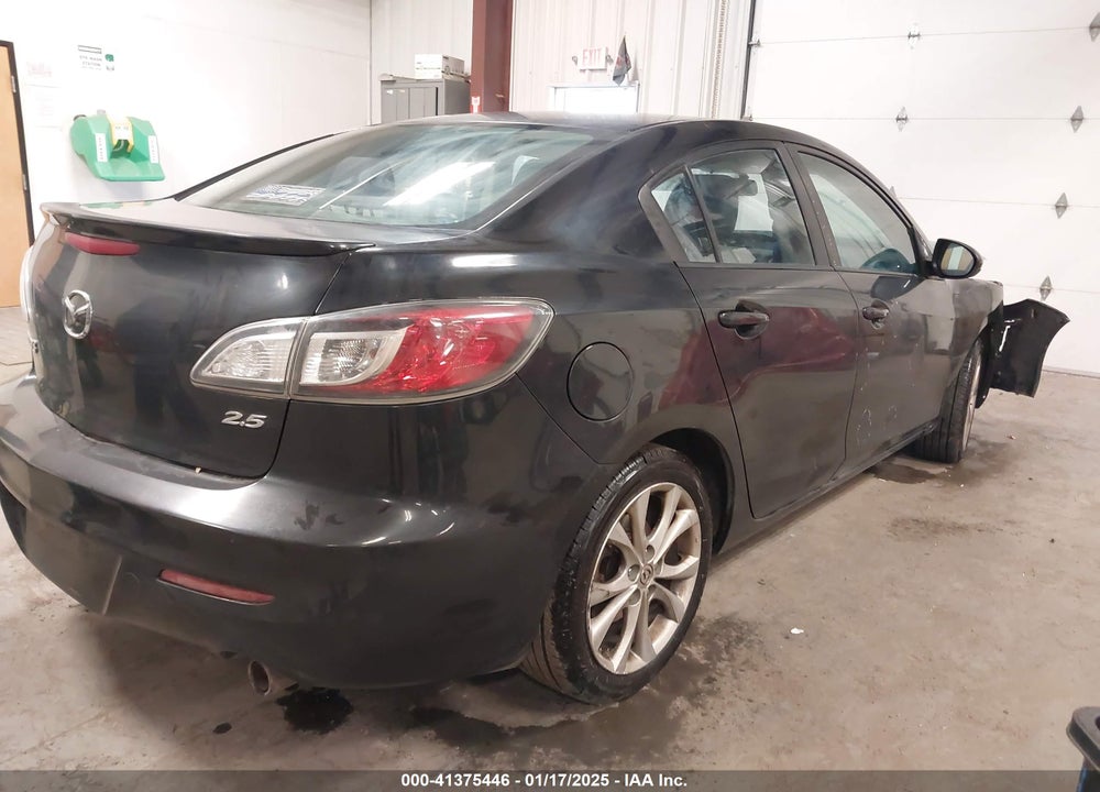 2010 MAZDA 3 S SPORT VIN: JM1BL1S62A1352564