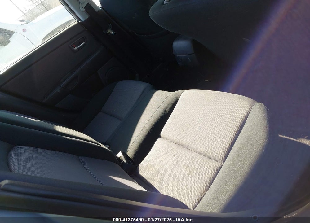2008 MAZDA MAZDA3 VIN: JM1BK32F281779171