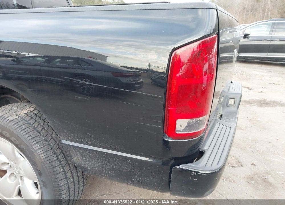 2005 DODGE RAM 1500 SLT/LARAMIE VIN: 1D7HA18D35S355288
