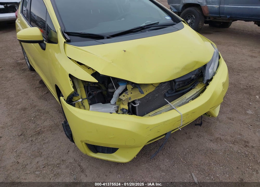 2015 HONDA FIT VIN: 3HGGK5G50FM759682