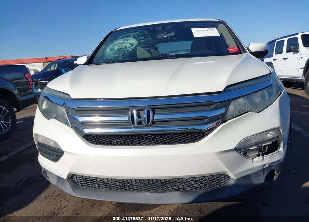 2017 HONDA PILOT EX VIN: 5FNYF5H36HB018688