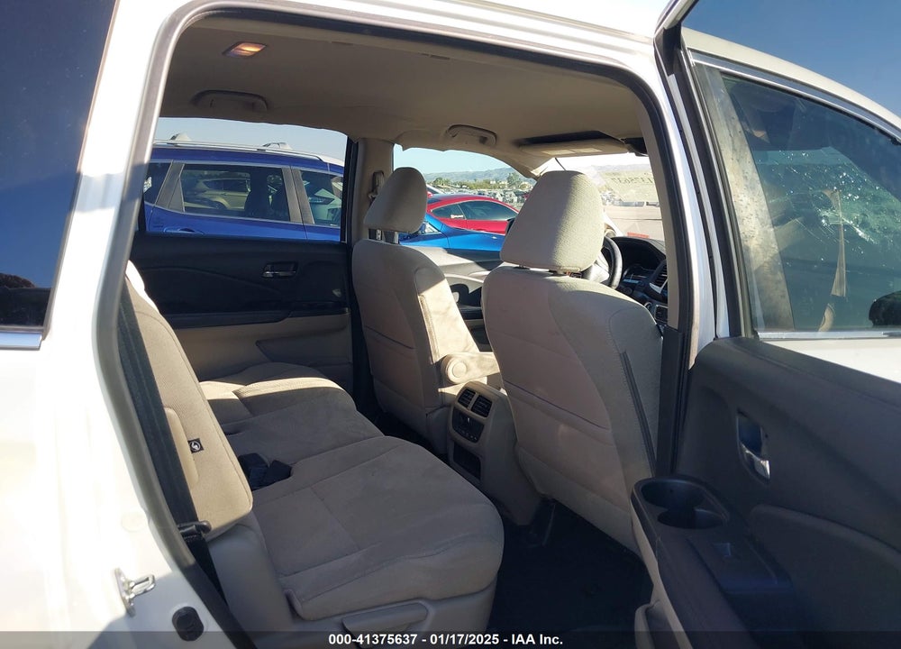 2017 HONDA PILOT EX VIN: 5FNYF5H36HB018688