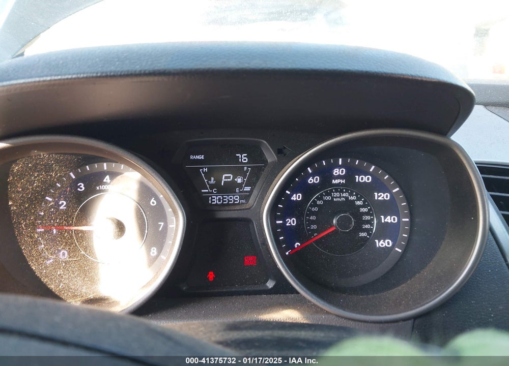 2015 HYUNDAI ELANTRA VIN: 5NPDH4AE4FH647041