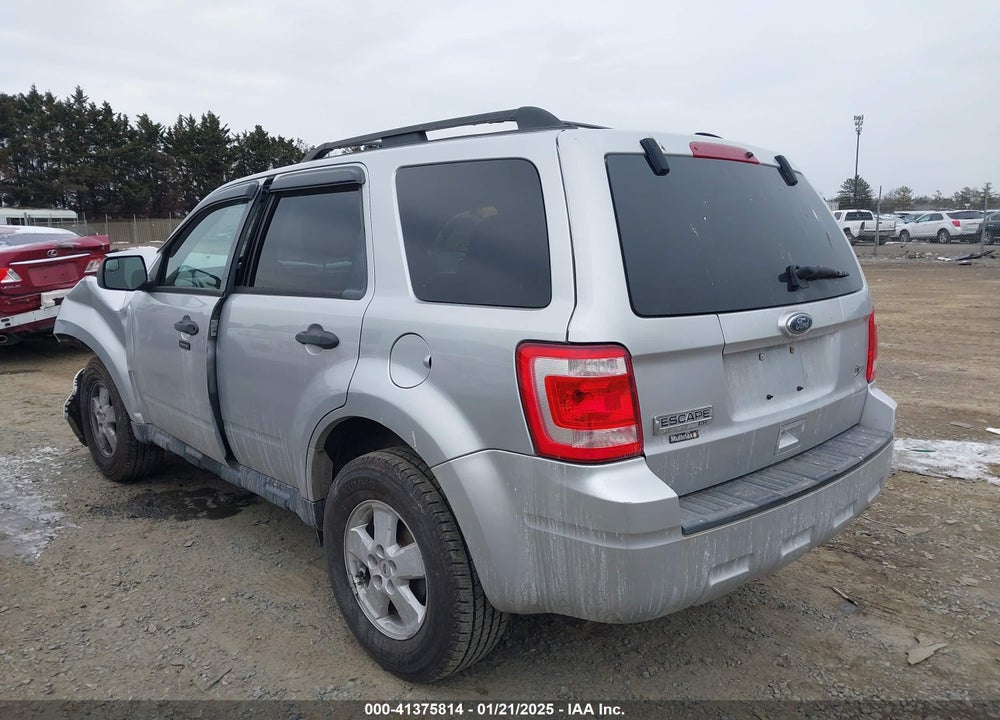 2010 FORD ESCAPE XLT VIN: 1FMCU0DG5AKD48208
