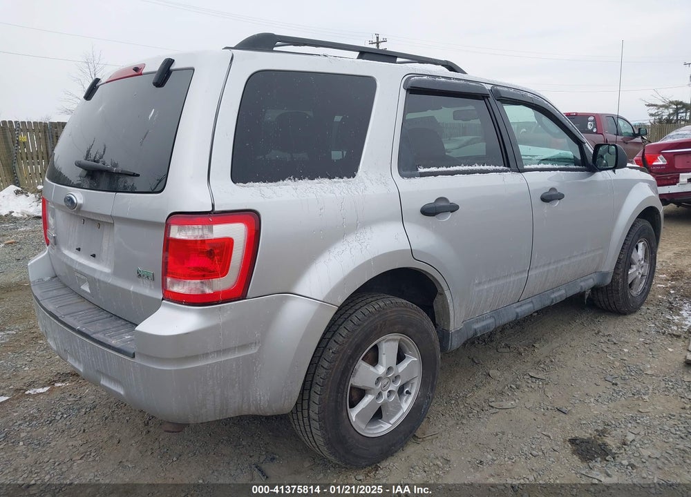2010 FORD ESCAPE XLT VIN: 1FMCU0DG5AKD48208