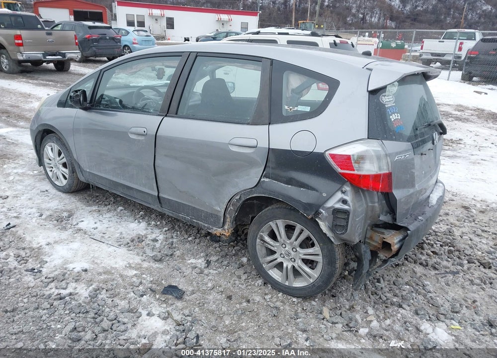 2009 HONDA FIT SPORT VIN: JHMGE88429S023723