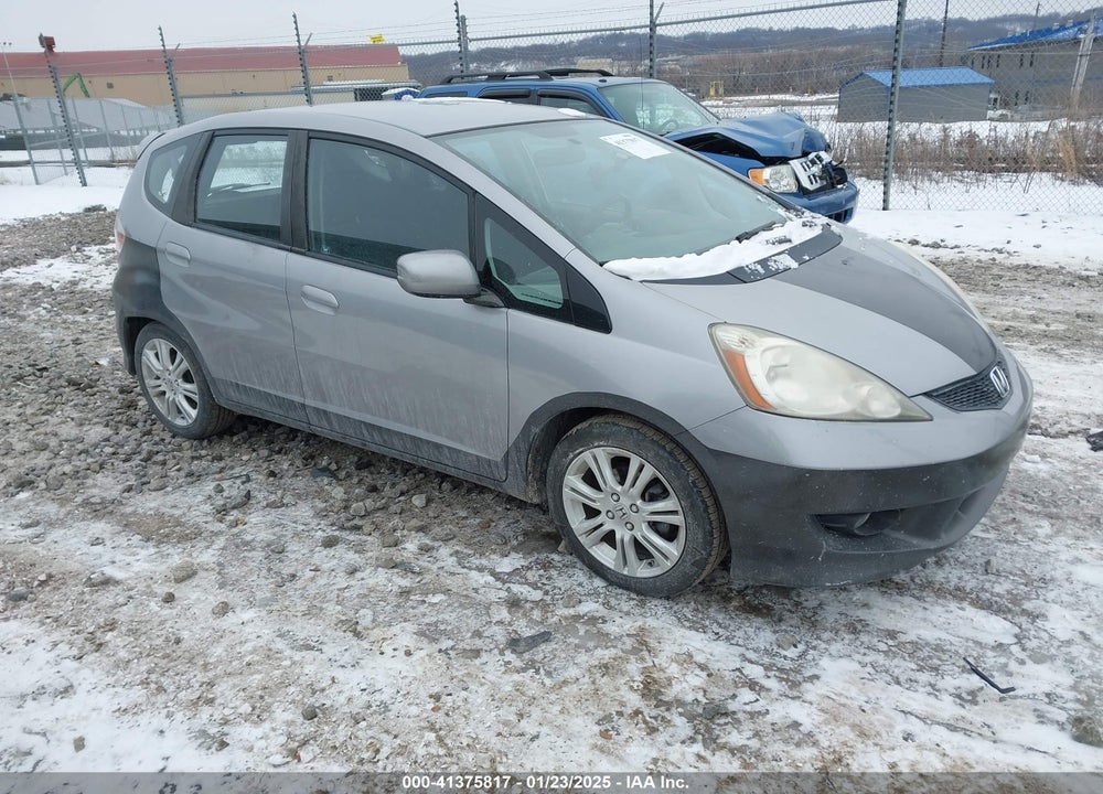 2009 HONDA FIT SPORT VIN: JHMGE88429S023723