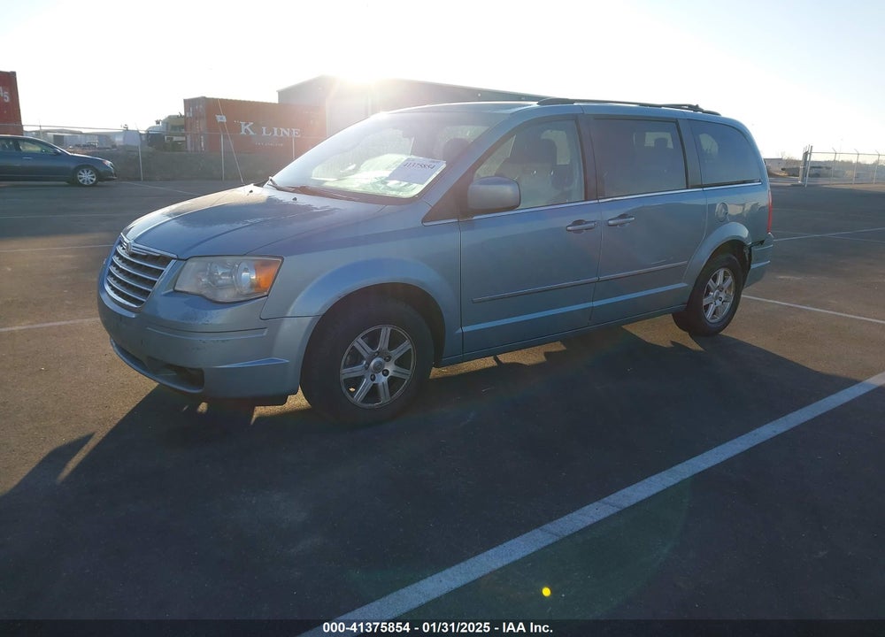 2010 CHRYSLER TOWN & COUNTRY VIN: 2A4RR8DX1AR481204