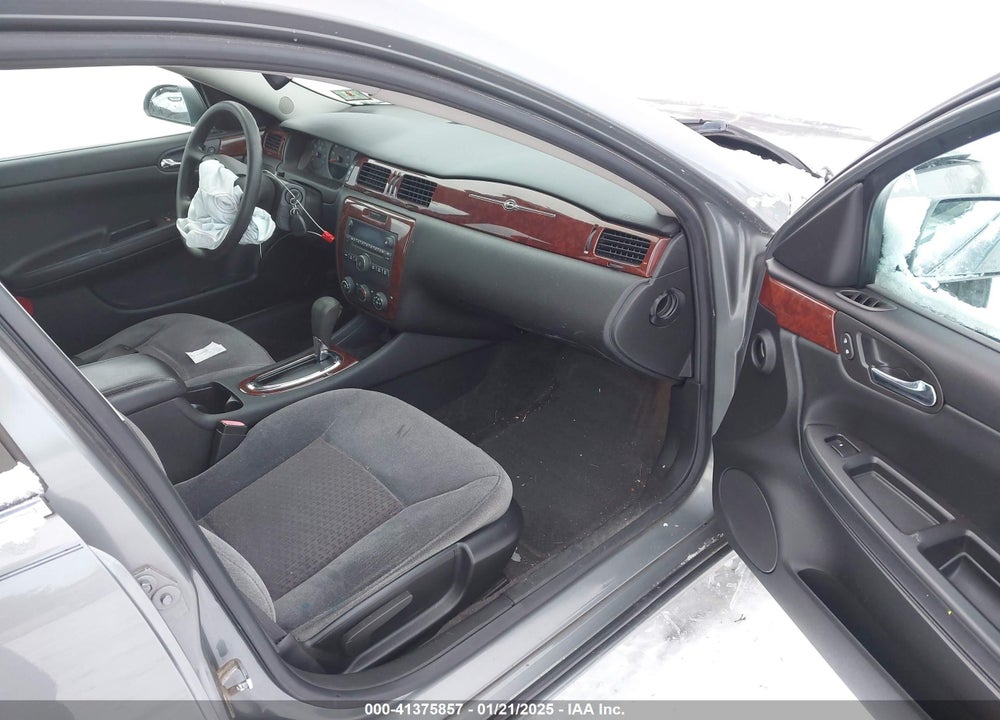 2008 CHEVROLET IMPALA LS VIN: 2G1WB58N681358035