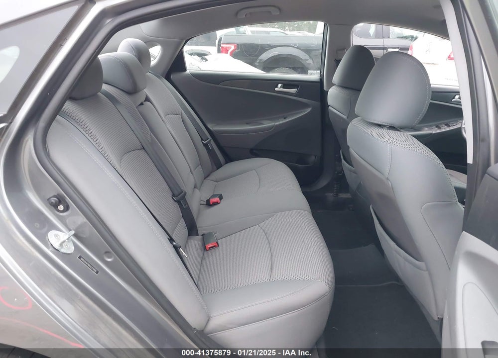 2011 HYUNDAI SONATA VIN: 5NPEB4AC9BH237950