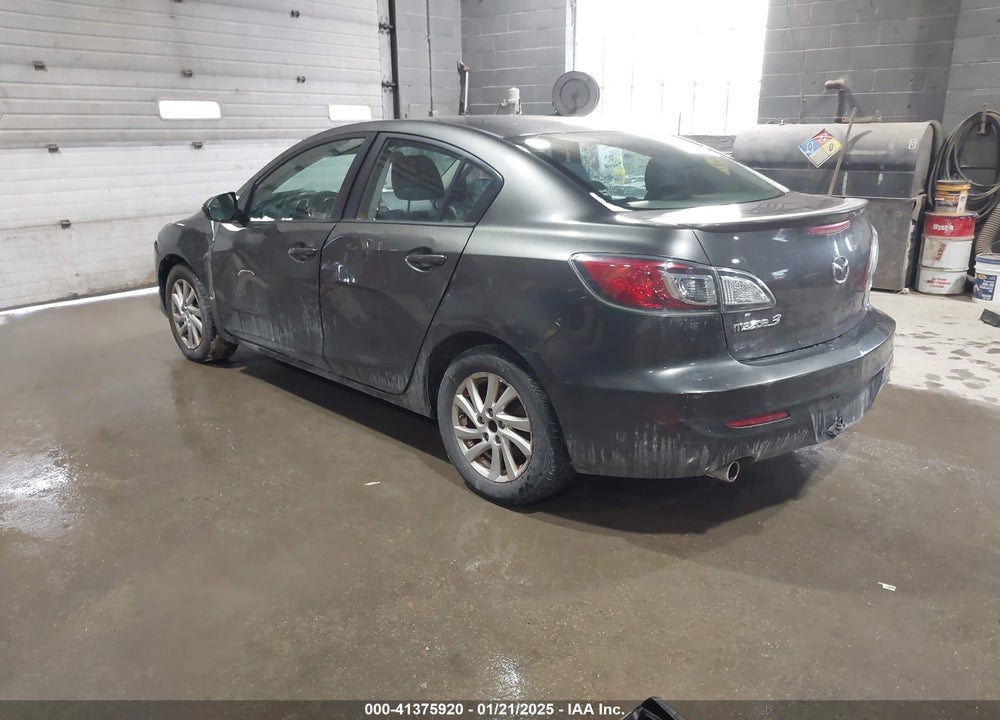 2011 MAZDA 3 S SPORT VIN: JM1BL1U63B1475983