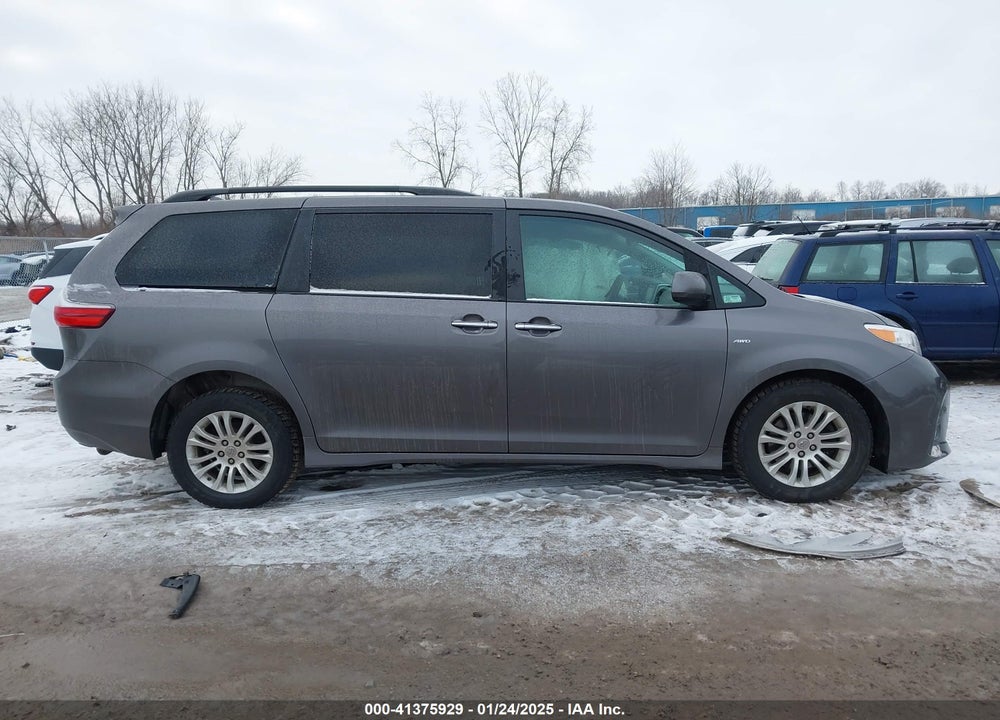 2020 TOYOTA SIENNA XLE PREMIUM VIN: 5TDDZ3DC8LS240329
