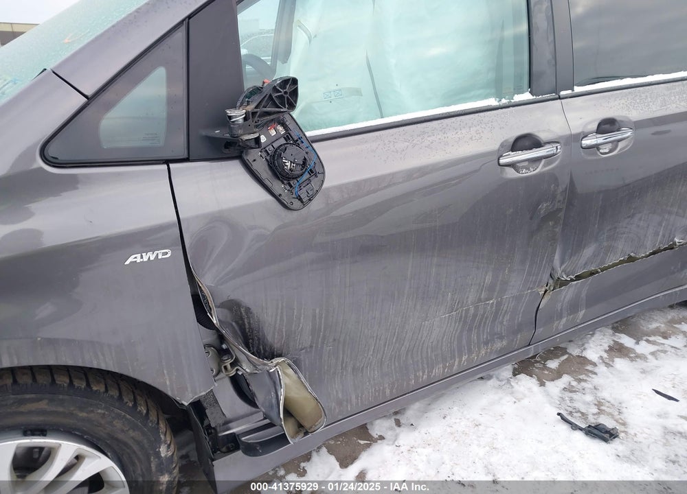 2020 TOYOTA SIENNA XLE PREMIUM VIN: 5TDDZ3DC8LS240329