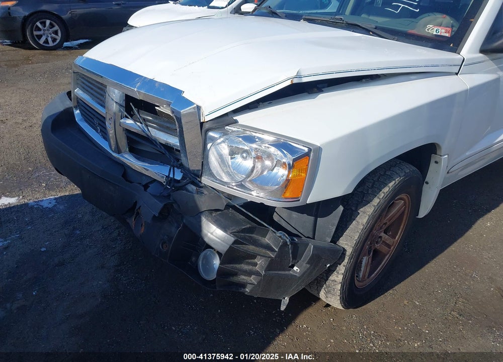2007 DODGE DAKOTA VIN: 1D7HW48JX7S166780
