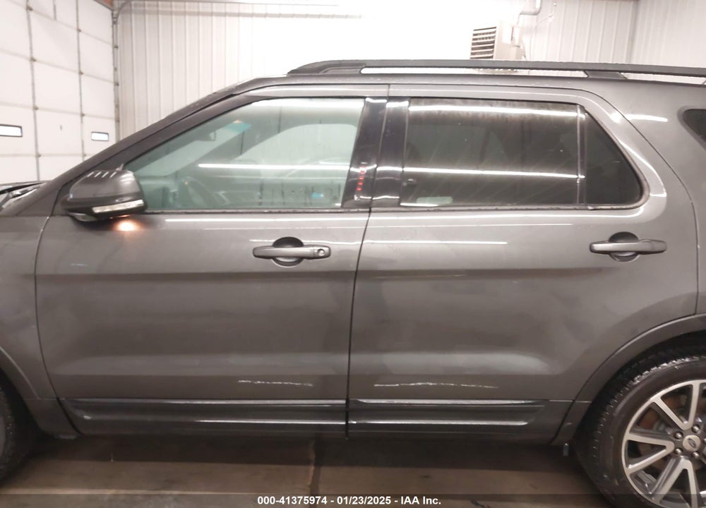 2015 FORD EXPLORER XLT VIN: 1FM5K7D82FGC57729