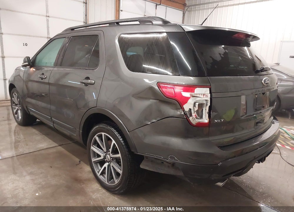 2015 FORD EXPLORER XLT VIN: 1FM5K7D82FGC57729