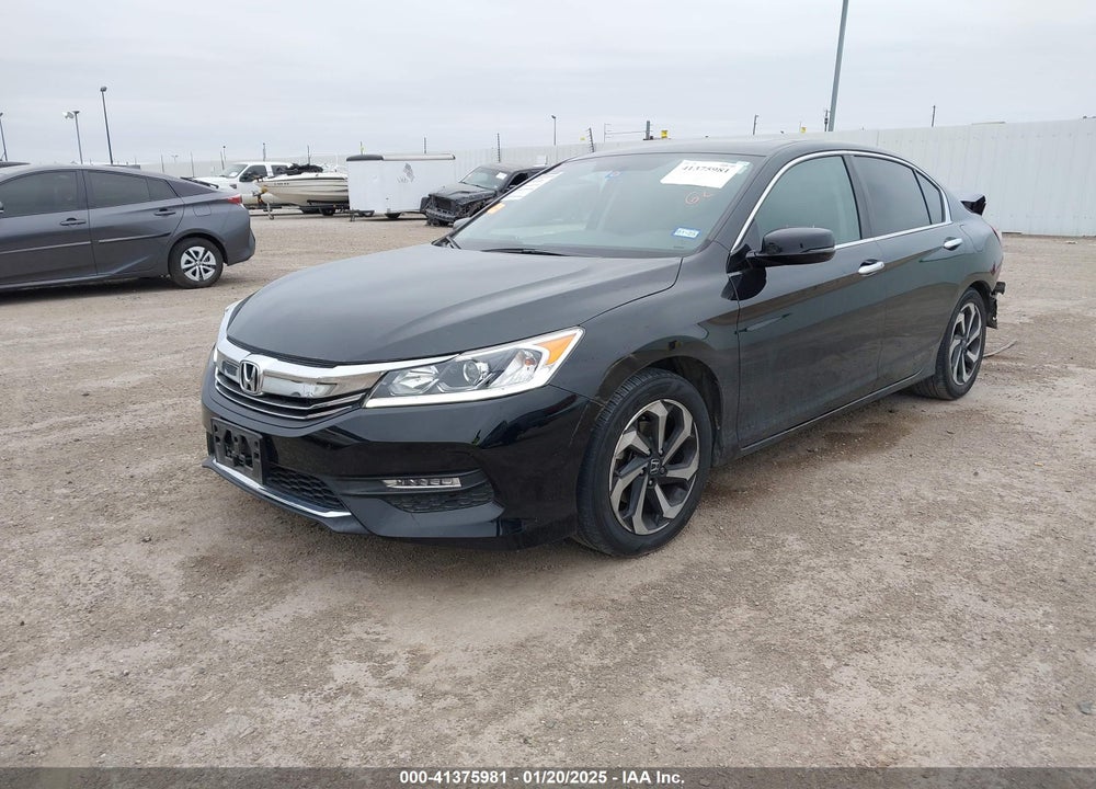 2017 HONDA ACCORD VIN: 1HGCR2F70HA250333