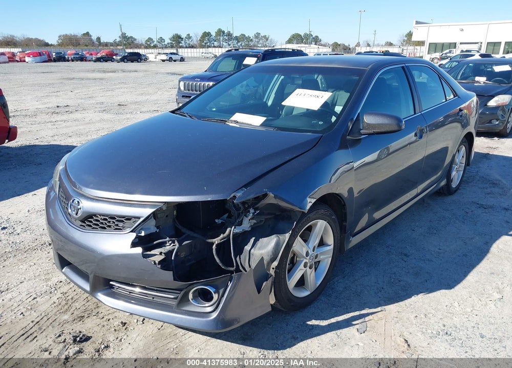 2012 TOYOTA CAMRY SE VIN: 4T1BF1FK3CU192061