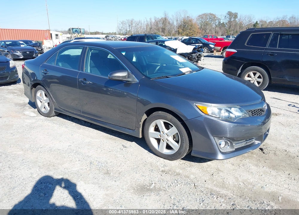 2012 TOYOTA CAMRY SE VIN: 4T1BF1FK3CU192061