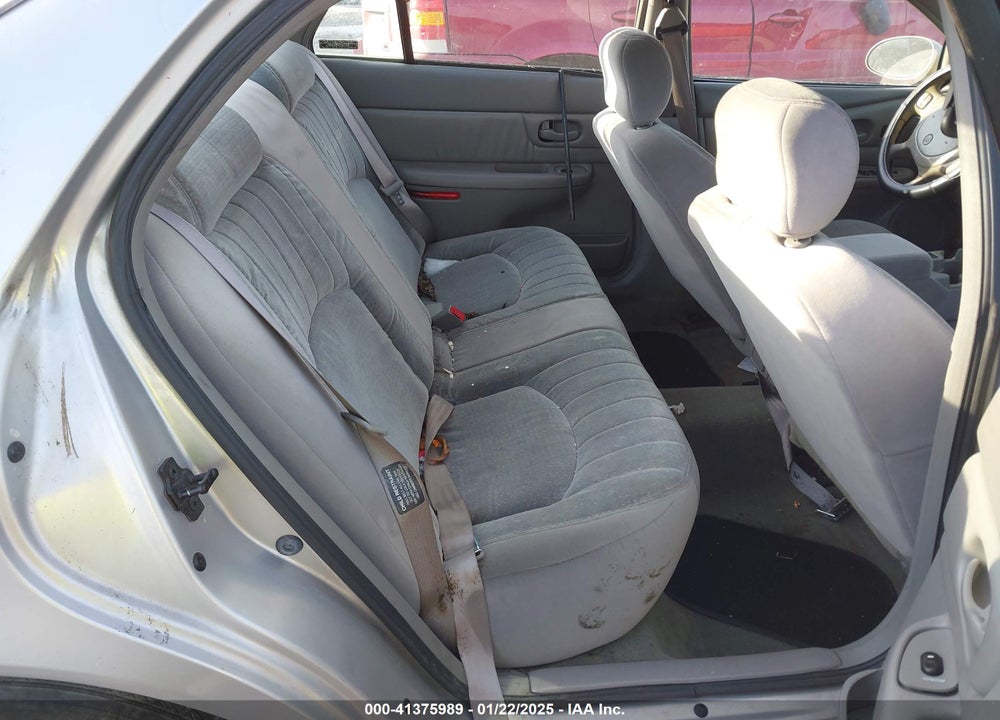 2001 BUICK CENTURY CUSTOM VIN: 2G4WS52J111149137