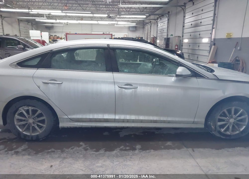 2018 HYUNDAI SONATA SE VIN: 5NPE24AF0JH707923