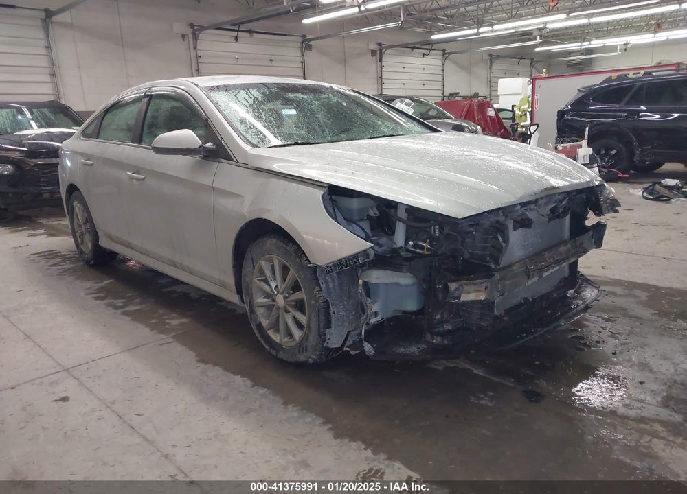 2018 HYUNDAI SONATA SE VIN: 5NPE24AF0JH707923