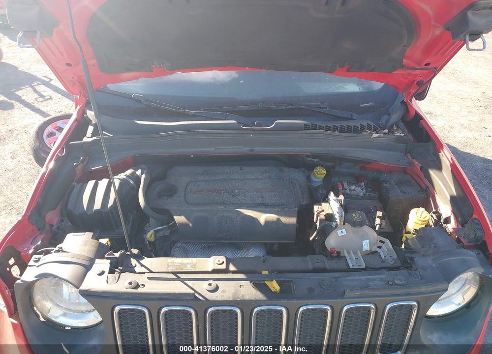 2017 JEEP RENEGADE LATITUDE 4X4 VIN: ZACCJBBBXHPE57473