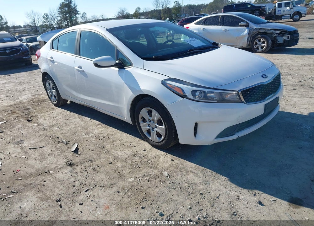 2017 KIA FORTE LX VIN: 3KPFL4A78HE046330