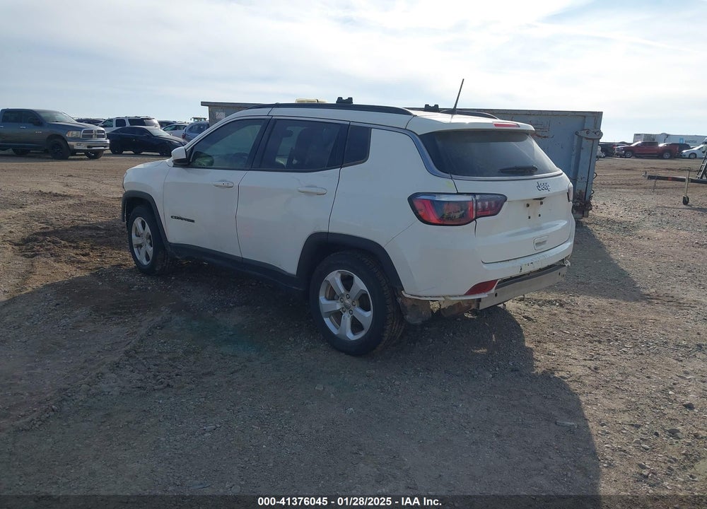 2019 JEEP COMPASS LATITUDE FWD VIN: 3C4NJCBB1KT654692