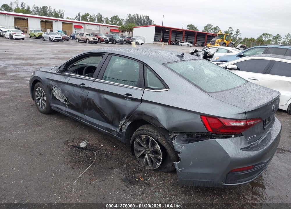 2024 VOLKSWAGEN JETTA VIN: 3VW4M7BU1RM085811