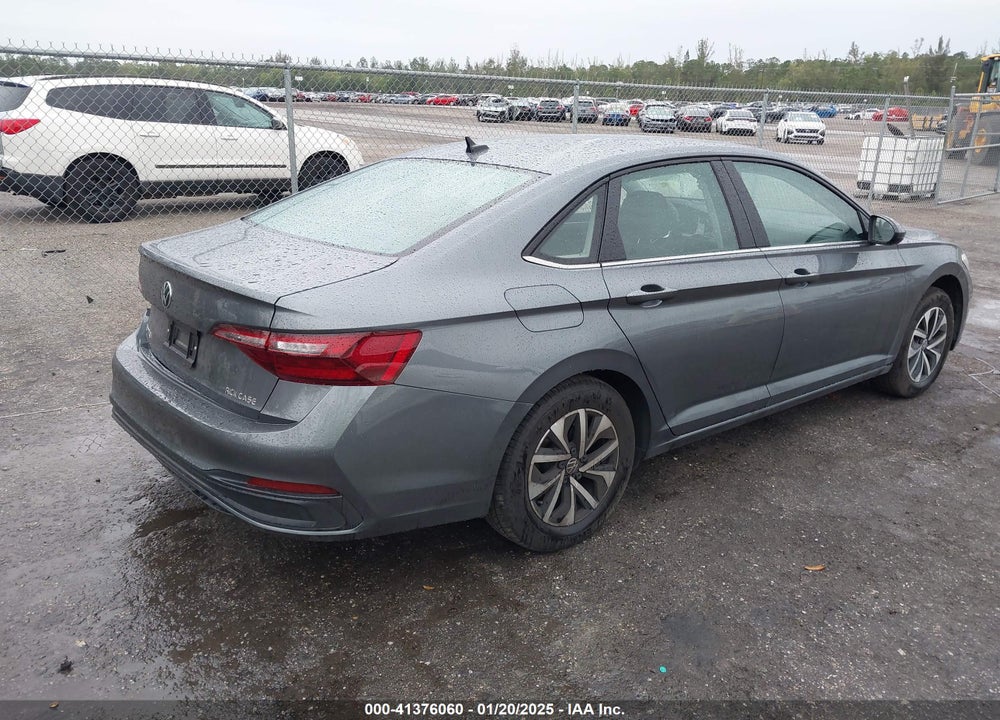 2024 VOLKSWAGEN JETTA VIN: 3VW4M7BU1RM085811