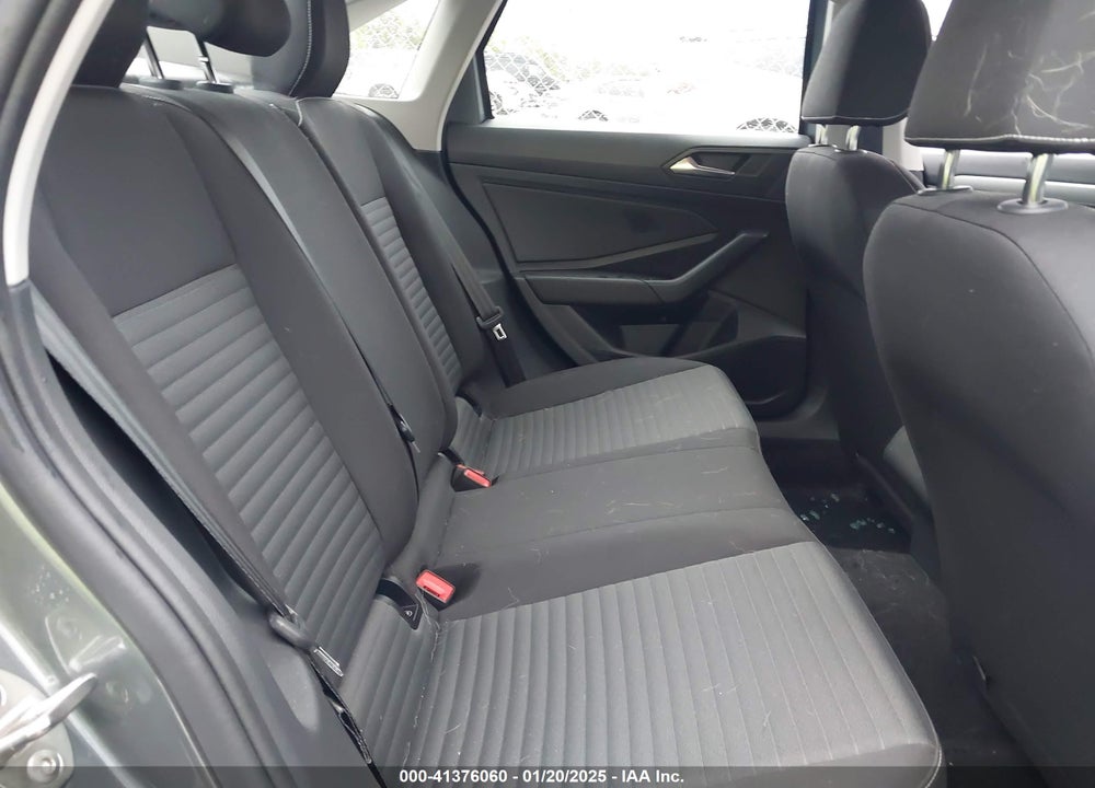 2024 VOLKSWAGEN JETTA VIN: 3VW4M7BU1RM085811