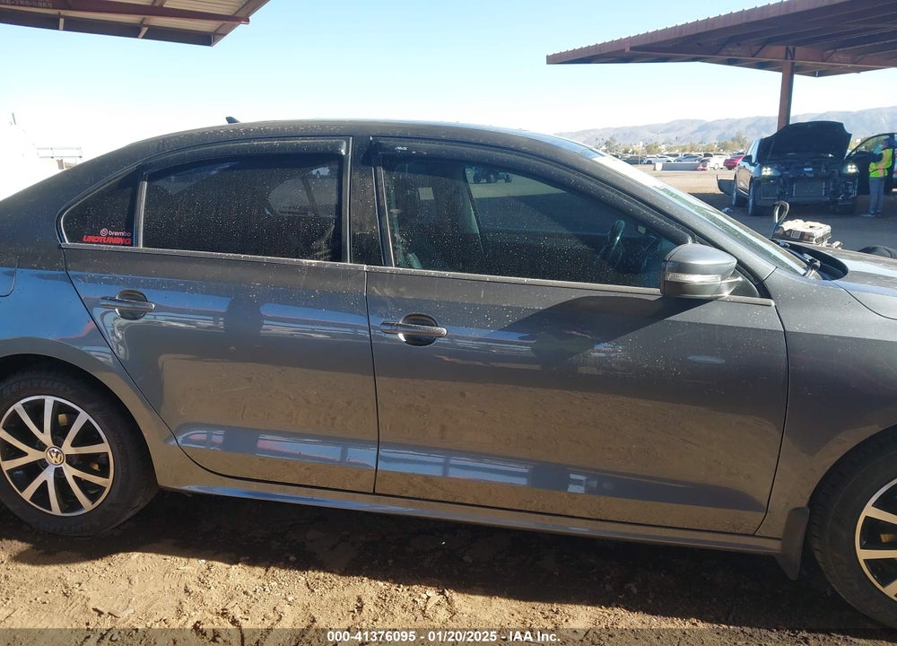 2017 VOLKSWAGEN JETTA VIN: 3VWDB7AJ3HM398211