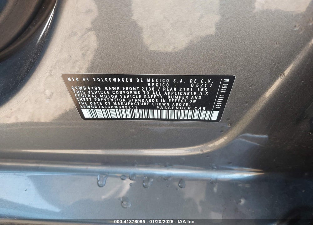 2017 VOLKSWAGEN JETTA VIN: 3VWDB7AJ3HM398211
