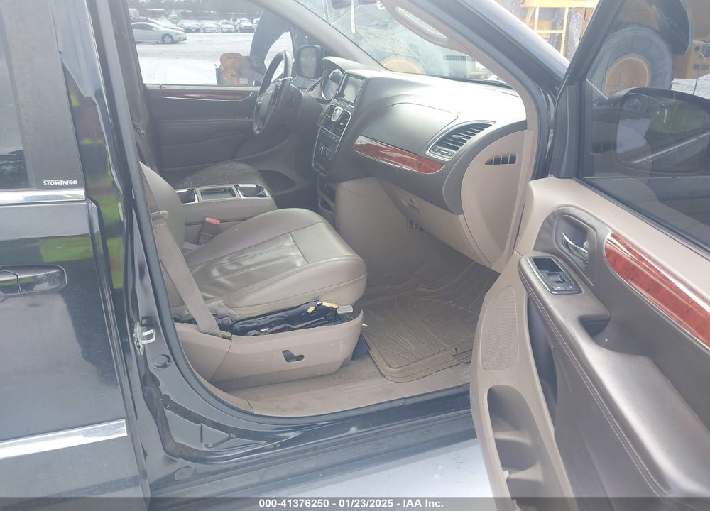 2014 CHRYSLER TOWN & COUNTRY TOURING-L VIN: 2C4RC1CG6ER165691