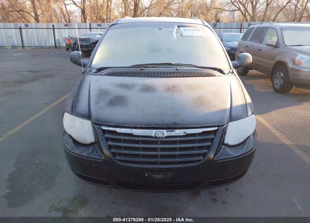 2007 CHRYSLER TOWN & COUNTRY LX VIN: 2A4GP44R472246392
