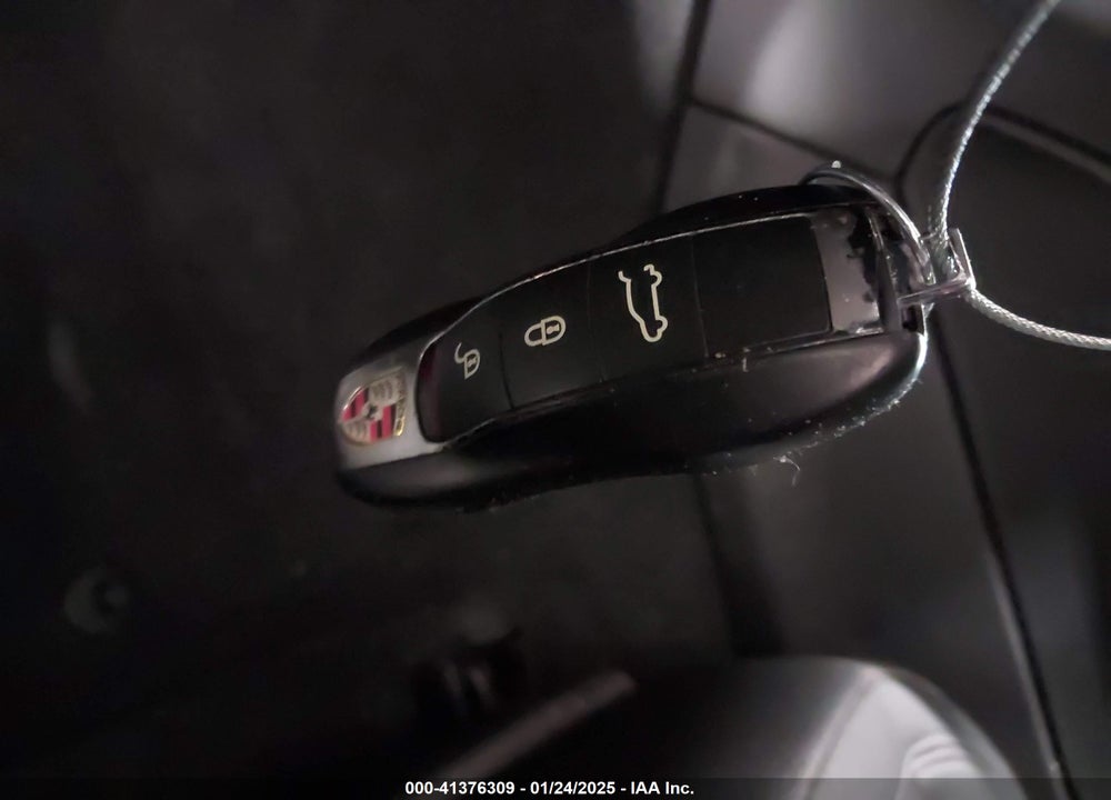 2018 PORSCHE MACAN VIN: WP1AA2A51JLB20699