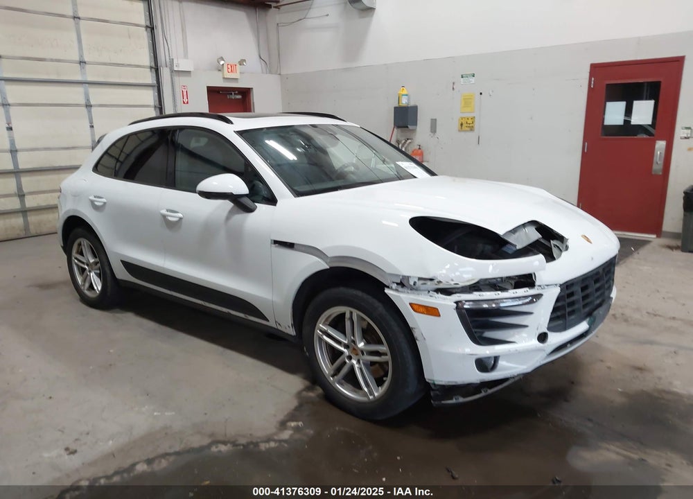 2018 PORSCHE MACAN VIN: WP1AA2A51JLB20699