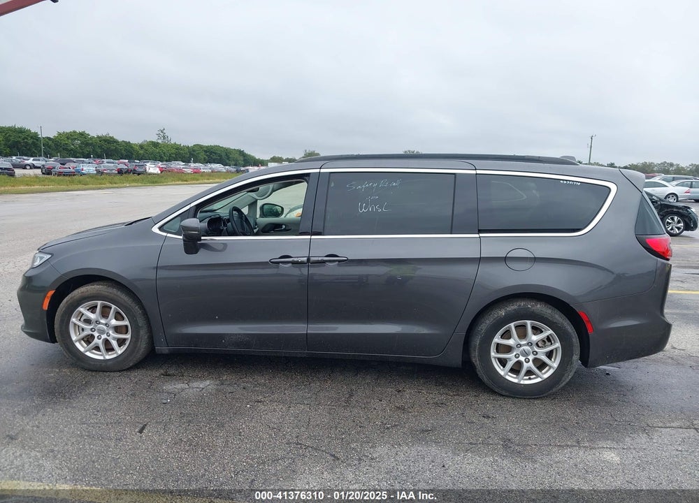 2022 CHRYSLER PACIFICA TOURING L VIN: 2C4RC1BG5NR160824