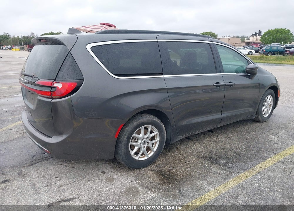 2022 CHRYSLER PACIFICA TOURING L VIN: 2C4RC1BG5NR160824