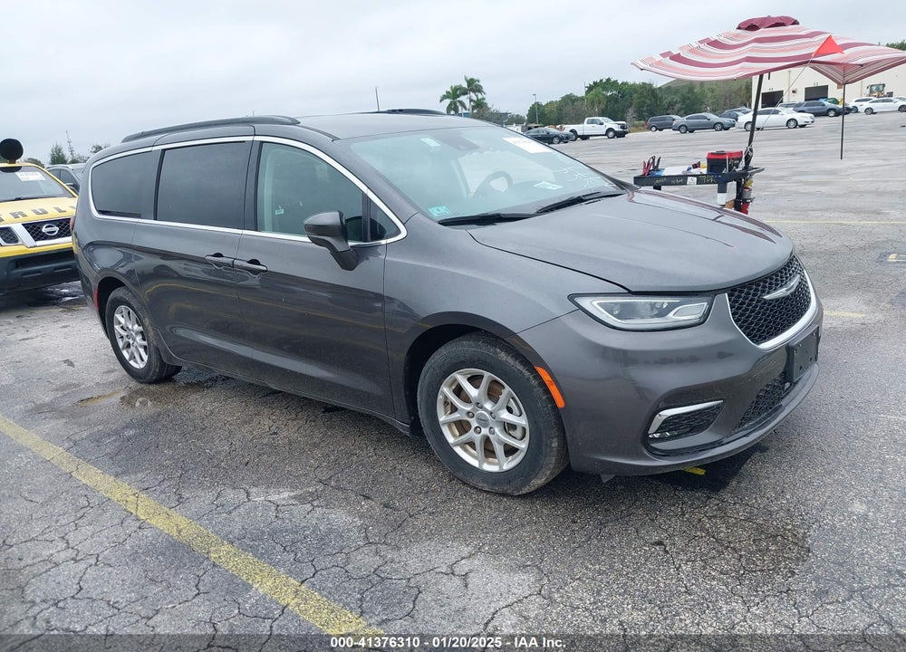 2022 CHRYSLER PACIFICA TOURING L VIN: 2C4RC1BG5NR160824