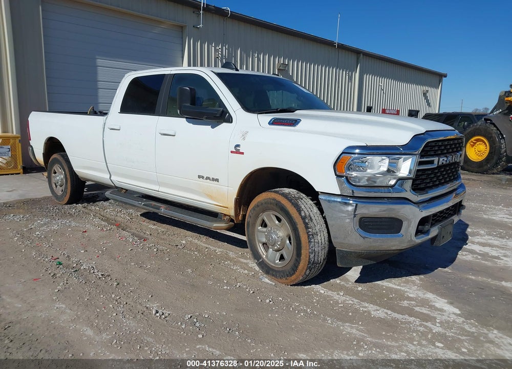 2022 RAM 2500 BIG HORN 4X4 8' BOX VIN: 3C6UR5JL2NG297439