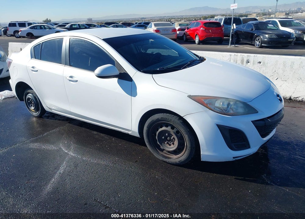 2011 MAZDA 3 I SPORT VIN: JM1BL1UF2B1448029